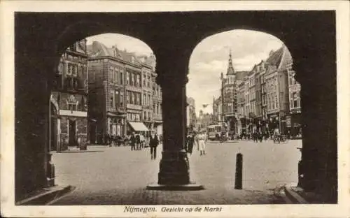 Ak Nijmegen-Gelderland, Blick auf den Markt