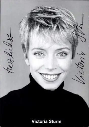 Ak Schauspielerin Victoria Sturm, Portrait, Autogramm