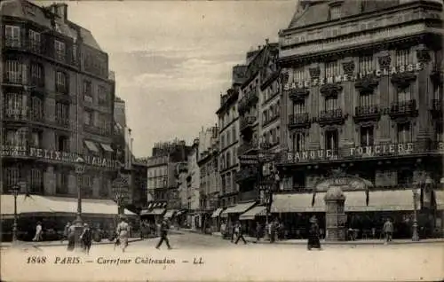 Ak Paris IX, Carrefour Châteaudun, Bank