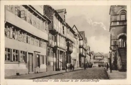 Ak Wolfenbüttel in Niedersachsen, Alte Häuser in der Kanzleistraße, Treppenaufgang