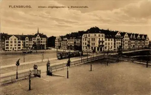 Ak Flensburg in Schleswig Holstein, Ulmenstraße, Jürgensgaarderstraße, Bismackstraße, Straßenbahn