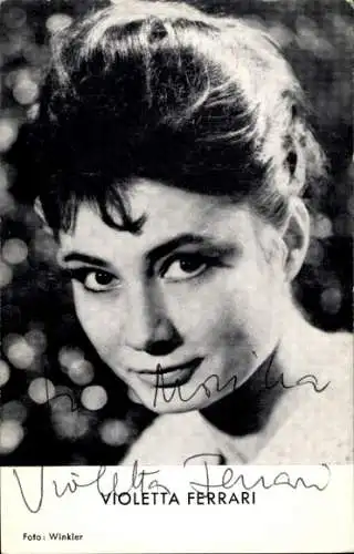 Ak Schauspielerin Violetta Ferrari, Portrait, Autogramm