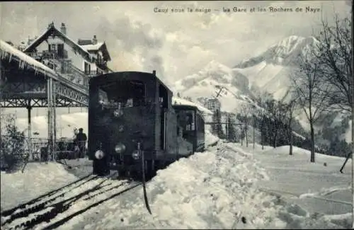 Ak Caux Montreux Kanton Waadt, Zahnradbahn im Bahnhof, Rochers de Naye, Winteransicht