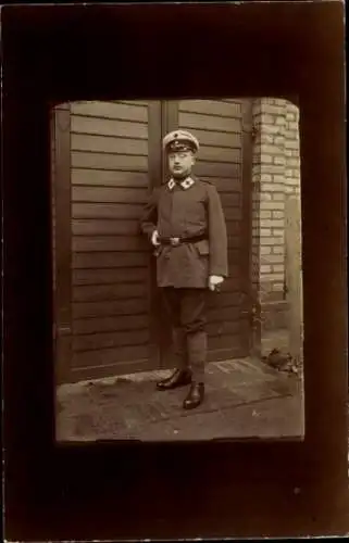 Foto Ak Deutscher Soldat in Uniform, Walter Sperling, Sanitäter, Spandovia ?, I WK