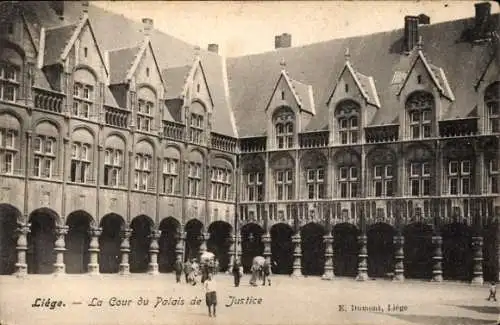 Ak Liège Lüttich Wallonien, La Cour du palais de Justice