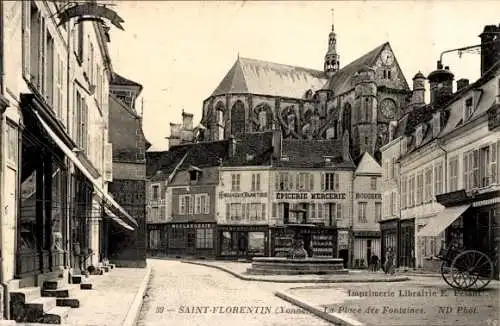 Ak Saint Florentin Yonne, La Place des Fontaines