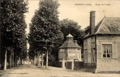 Ak Lesmont Aube, Route de Troyes