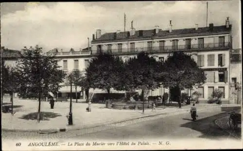 Ak Angoulême Charente, Place du Murier, Hotel du Palais