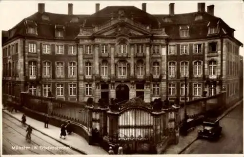 Ak Münster in Westfalen, Erbdrostenhof