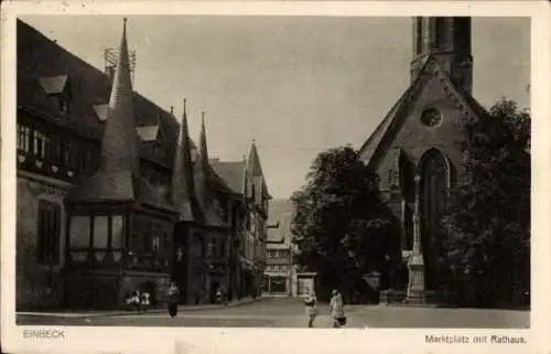 Ak Einbeck in Niedersachsen, Marktplatz, Rathaus, Kirche