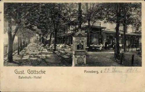 Ak Pinneberg in Holstein, Bahnhofs-Hotel, Garten