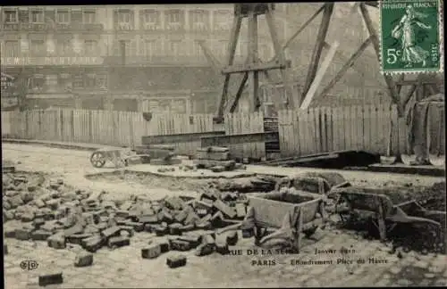Ak Paris IX, Zusammenbruch Place du Havre, Überschwemmung der Seine 1910
