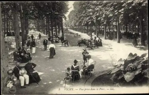 Ak Vichy Allier, Park