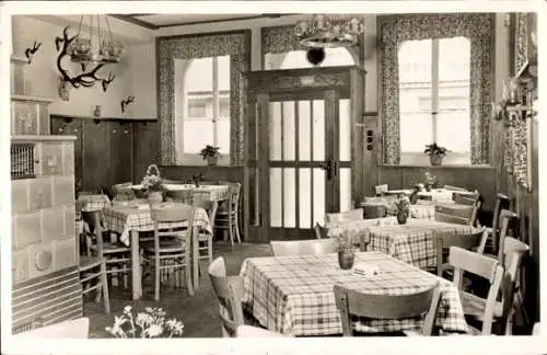 Ak Heidelberg am Neckar, Gasthaus Eisernes Kreuz, Gastraum