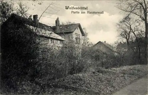 Ak Wolfenbüttel in Niedersachsen, am Harztorwall