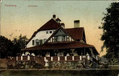 Ak Flensburg in Schleswig Holstein, Ostseebad, Gasthaus mit Terrasse
