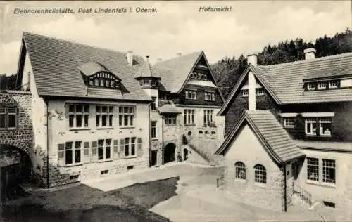 Ak Lindenfels im Odenwald, Eleonorenheilstätte, Hofansicht