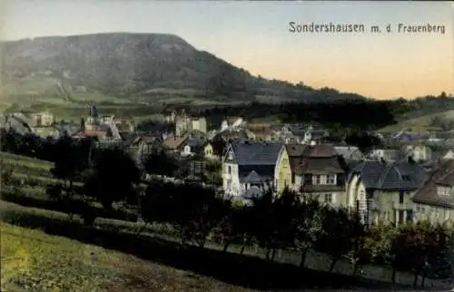 Ak Sondershausen im Kyffhäuserkreis Thüringen, Totale mit Frauenberg