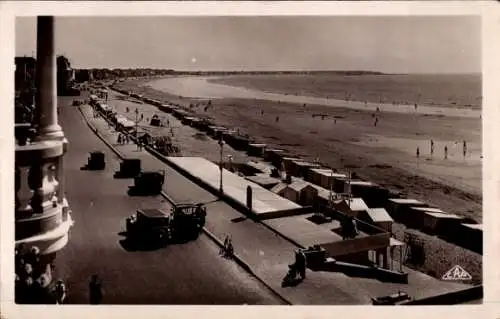 Ak La Baule sur Mer Loire Atlantique, Vue generale de la Plage vers Pornichet