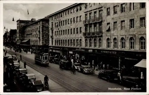 Ak Mannheim in Baden, Neue Planken, Straßenbahn