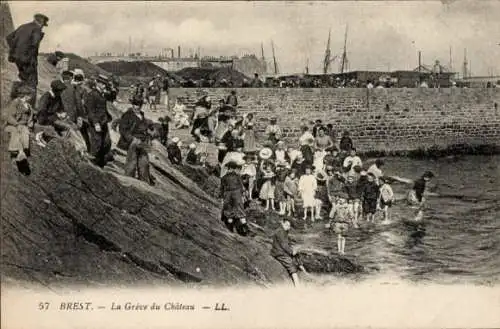 Ak Brest Finistère, La Greve du Chateau