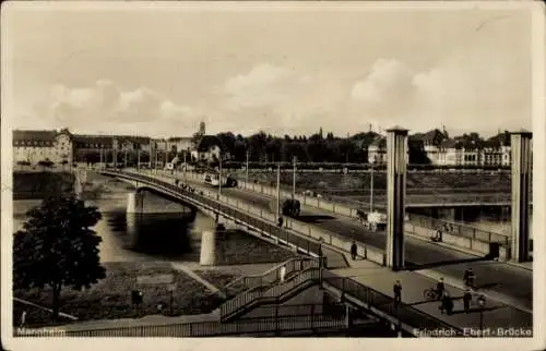 Ak Mannheim in Baden, Friedrich-Ebert-Brücke