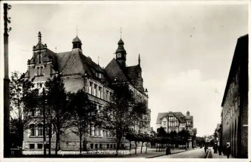 Ak Uelzen in Niedersachsen, Gymnasium mit Schillerstraße