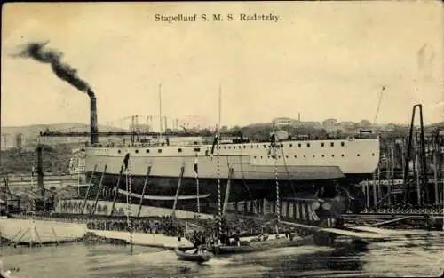Ak Österreichisches Kriegsschiff, SMS Radetzky, Stapellauf