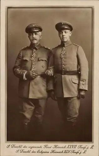 Ak Fürst Heinrich XXVII Reuss jüngere Linie, Erbprinz Heinrich XLV, Uniformen, Eisernes Kreuz