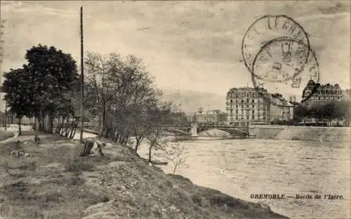 Ak Grenoble Isère, Bords de l'Isere