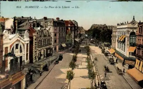 Ak Biarritz Pyrénées Atlantiques, Place de la Liberte