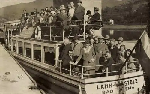 Foto Ak Bad Ems an der Lahn, Schiff Lahnstolz, Passagiere