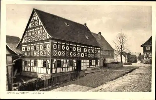 Ak Grub am Forst Oberfranken, Haus No. 19, Fachwerkhaus, Straßenpartie