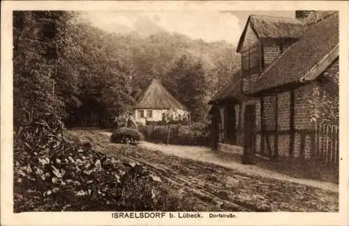 Ak Israelsdorf Hansestadt Lübeck, Dorfstraße