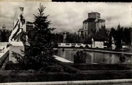 Ak Madrid Spanien, Palacio Real Jardines