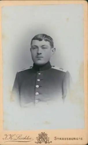 CdV Straßburg Elsass Bas Rhin, Deutscher Soldat in Uniform, Portrait