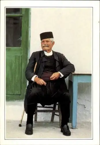 Ak Kreta, Mann in griechischer Tracht, Portrait