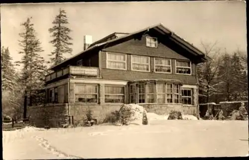 Ak Oberhof im Thüringer Wald, HO-Café Luisensitz, Winteransicht