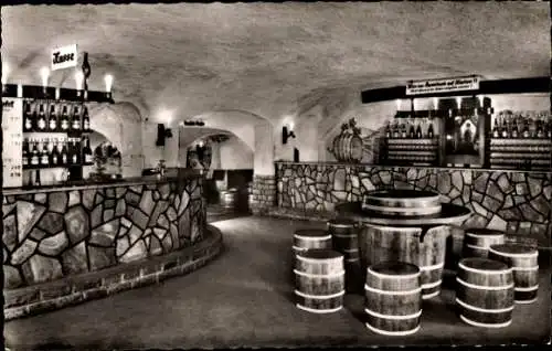 Ak Mayschoß an der Ahr, Mayschosser Winzer-Verein, Keller, Weinfässer, Bar