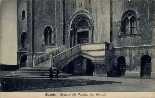 Ak Gubblo Perugia Umbria, Scalone del Palazzo del Consoli