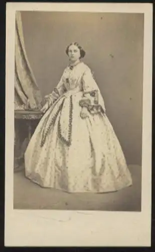 CdV Erbprinzessin Antoinette von Anhalt-Dessau