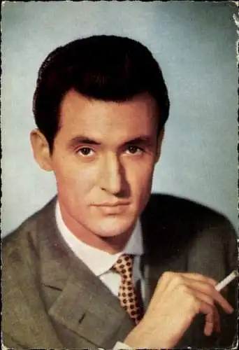 Ak Sänger Silvio Francesco, Portrait, Zigarette