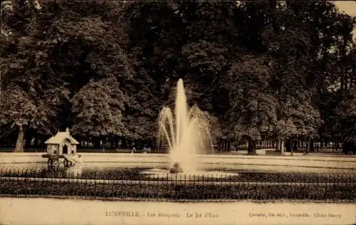 Ak Lunéville Meurthe et Moselle, Bosquets, Jet de Eau