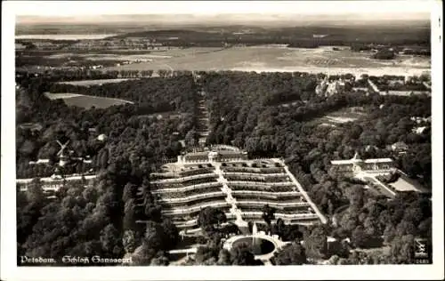 Ak Potsdam, Fliegeraufnahme, Schloss Sanssouci, Windmühle, Klinke