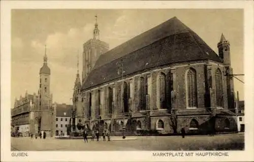 Ak Guben in der Niederlausitz, Marktplatz, Hauptkirche