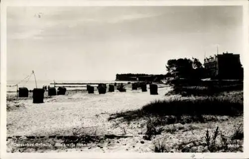 Ak Ostseebad Grömitz in Holstein, Hohes Ufer, Strand, Strandkörbe
