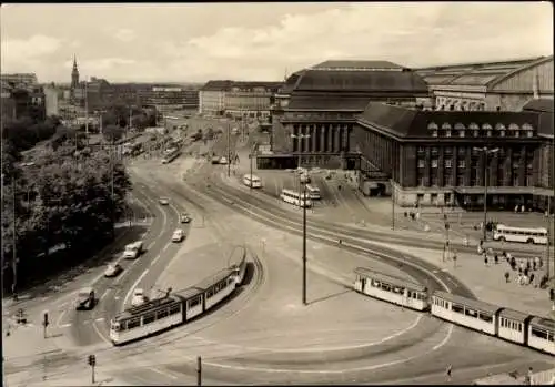 Ak Leipzig in Sachsen, Hauptbahnhof, Interhotel Astoria, Straßenbahnen