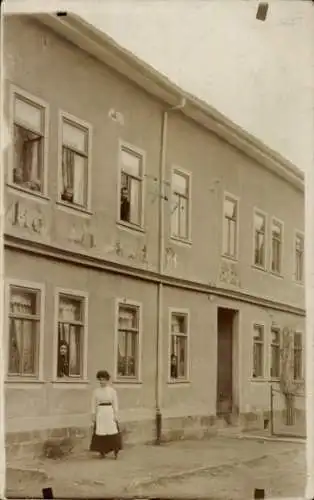 Foto Ak Greußen in Thüringen, Cafe Bilz, Wohnhaus, Anwohner