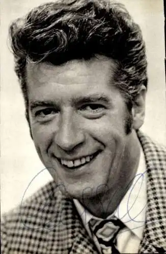 Ak Sänger und Moderator Rudi Carrell, Portrait