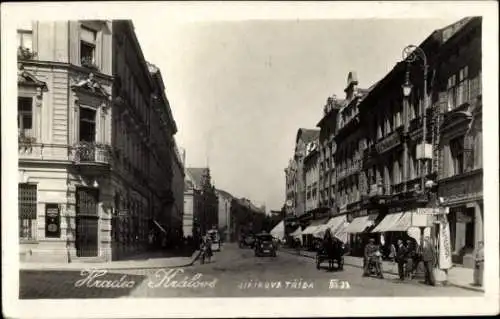 Ak Hradec Králové Königgrätz Stadt, Straßenpartie